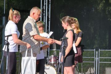 Wręczenie nagród w Powiatowym Konkursie „Eko ulotka - Twój pomysł na ochronę klimatu”